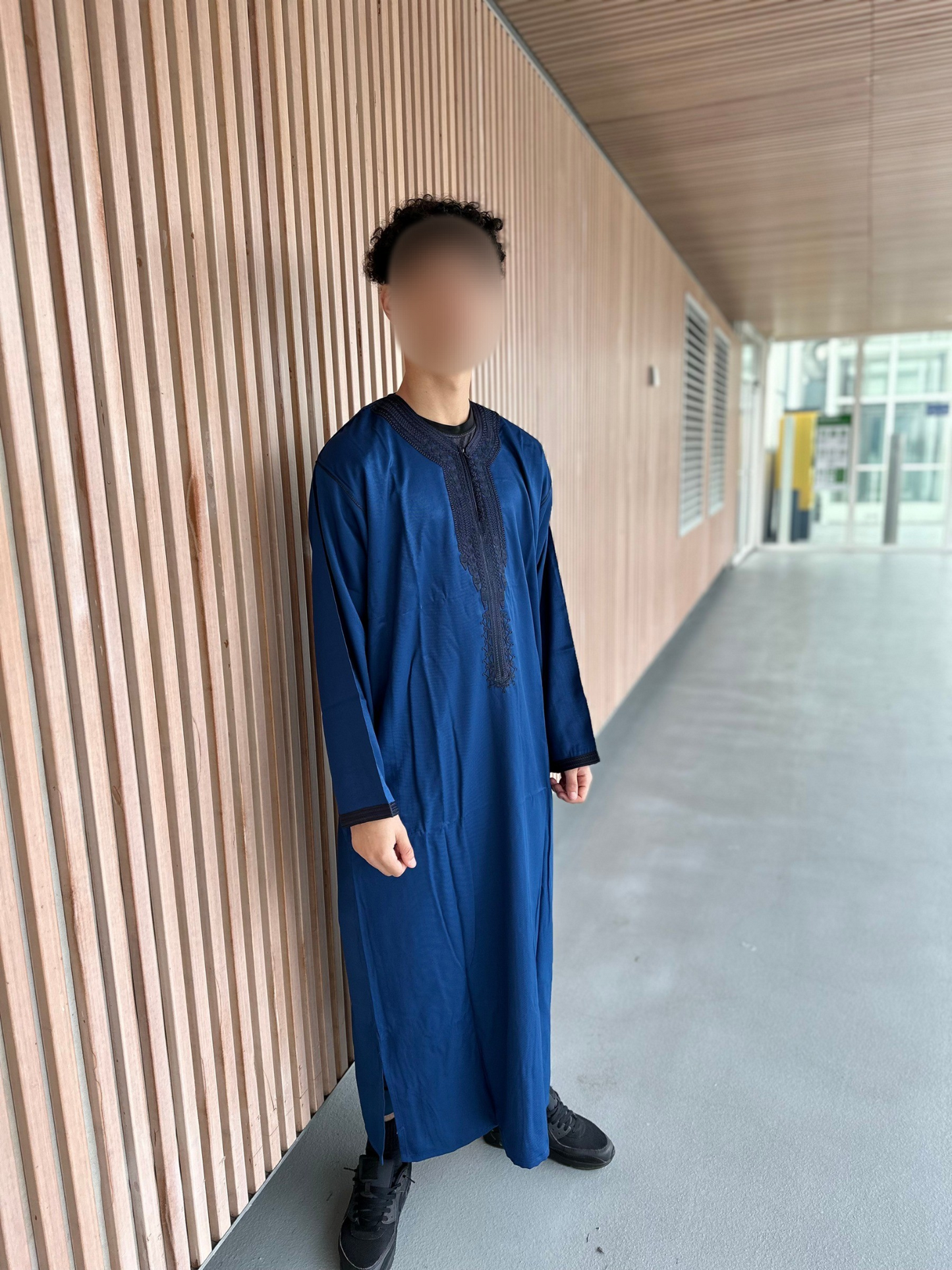 Heren abaya donkerblauw lange mouwen
