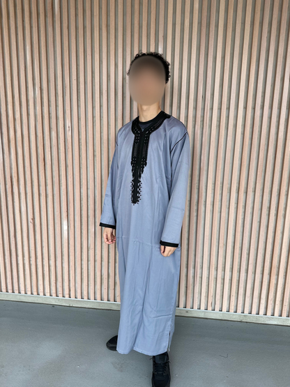 Heren abaya grijs met zwarte kraag lange model